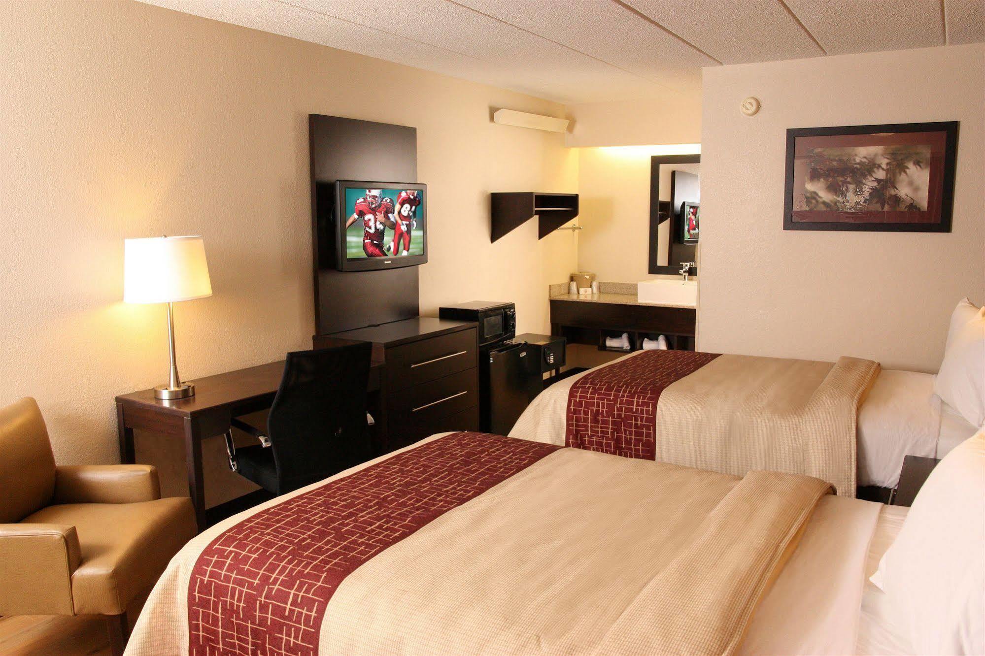 Red Roof Inn Plus+ Columbus-Ohio State University Osu Eksteriør billede